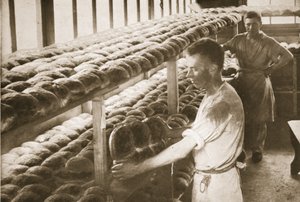 The Bakery, Eastcote, illustration fra tyske fanger i Storbritannien (fotogravure) af English Photographer